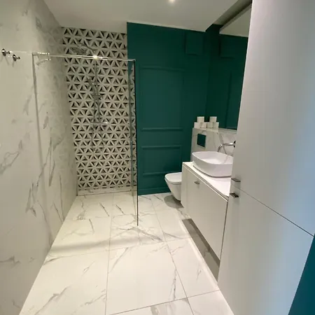 Sleepy3city Batorego 9 Aparthotel 3*